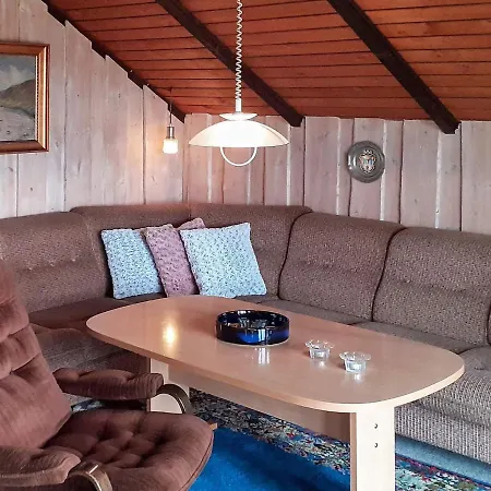 Two-bedroom Holiday In Harboore 9 Hébergement de vacances *